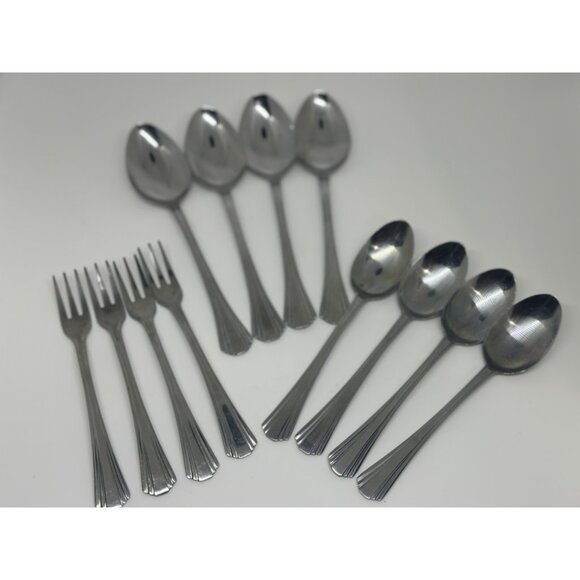 VTG Ambridge Stainless Flatware Set-of-12 Classic Pattern Silverwear - Picture 1 of 10